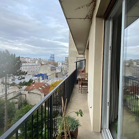 Moderne, Vue Sur Les Toits Et Plein Sud Apartament